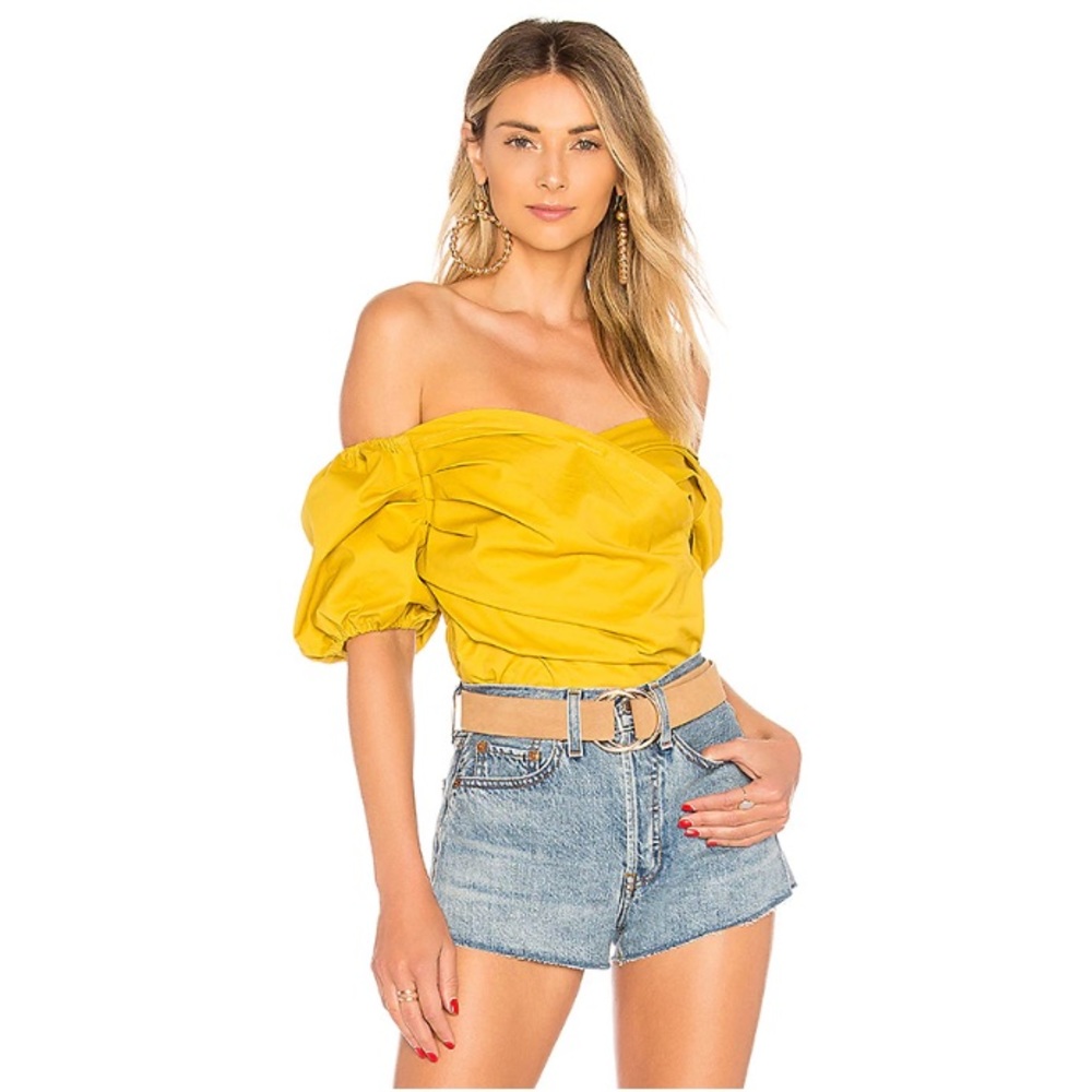 Superdown Gabriella Puff Sleeve Top